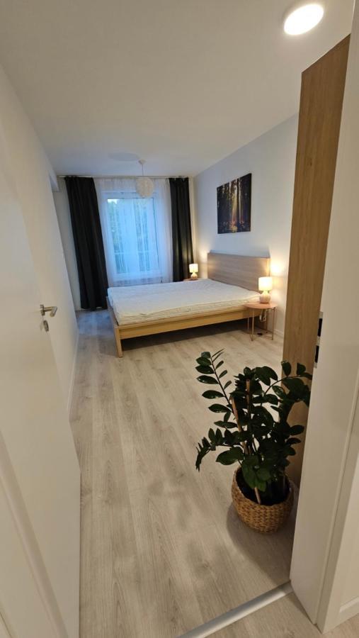 2 Room Apartment With Terrace, 2Ak Pressburg Exterior foto
