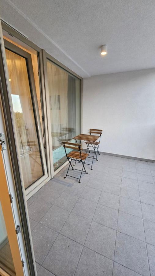 2 Room Apartment With Terrace, 2Ak Pressburg Exterior foto